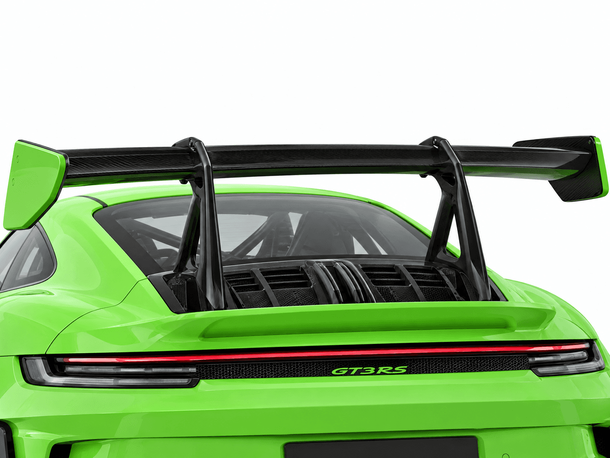 Rear wing on the car