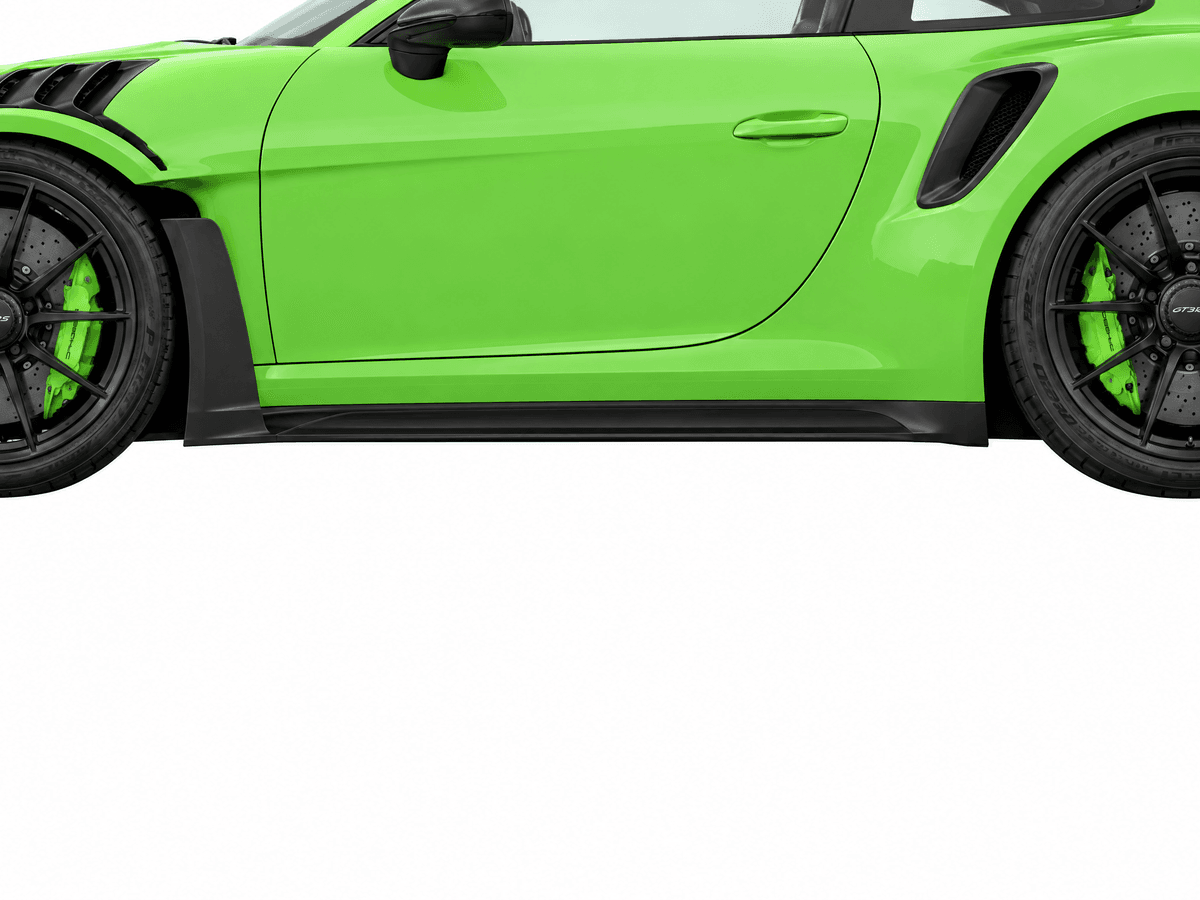 Side skirts on the car